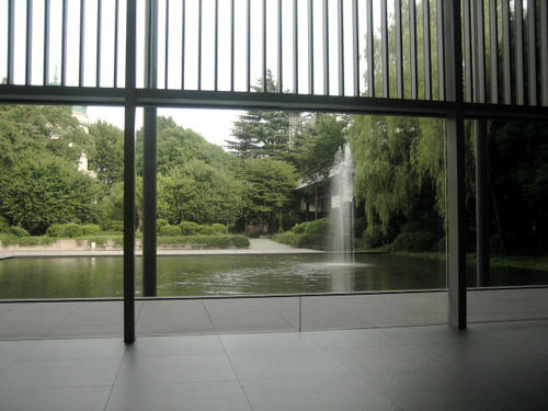 国立博物館法隆寺宝物館の眺め